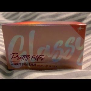 NEW Touch in Sol - Pretty Filter Glassy Skin Balm